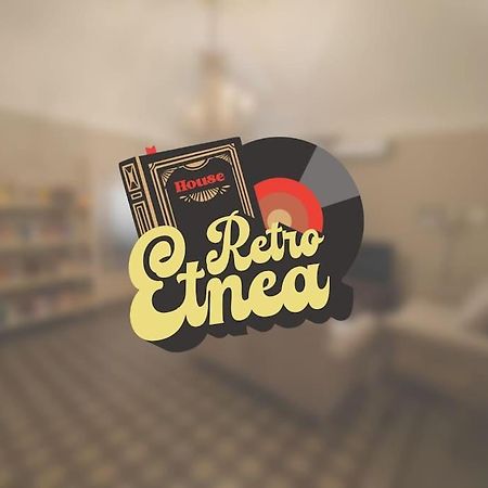 Retroetnea - Appartamento In Centro Storico - Con Camere Comunicanti كاتانيا المظهر الخارجي الصورة